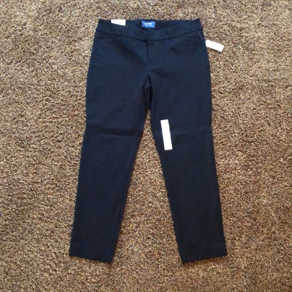 Black pixie mid-rise old navy peg pants - Picture 2 of 5